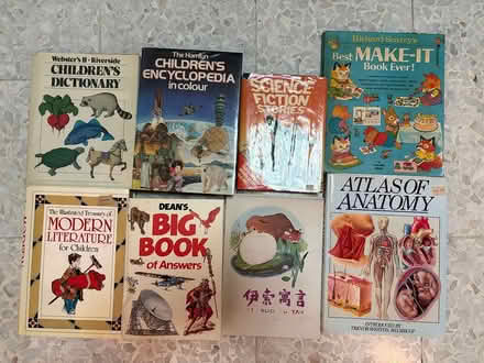 Photo of free Lots and lots of children’s books (East Coast) #2