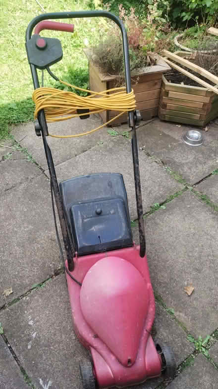 Photo of free Lawn mower (Holbrooks CV6) #2