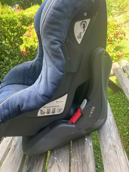Photo of free Child seat, second size (Brentry BS10) #2