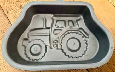 Photo of free Tractor Baking Tin (Goffs Oak EN7) #2