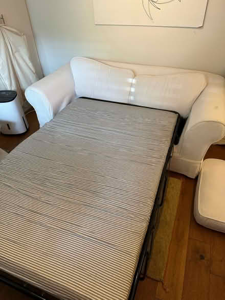 Photo of free White sofa bed (East Dulwich) #2