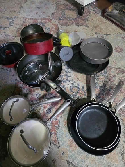 Photo of free Various non stick pans and cake tins (Sutton Courtenay OX14) #1