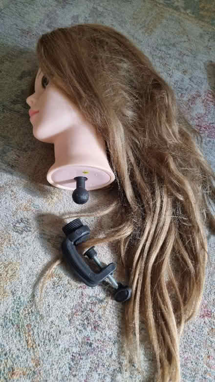 Photo of free Practice hairdressing head (Morland CA10) #2