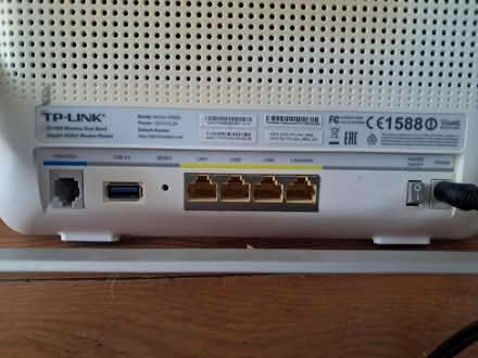 Photo of free TP Link Router/Modem (West Hill TN34) #2