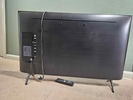 Photo of free Samsung UN43TU7000FXZA 43" TV (Brisbane, Ca) #2