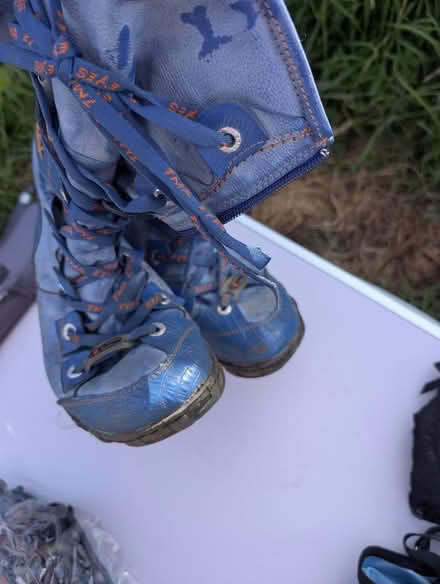 Photo of free Boots, Bras and Space Saving Hangers (Newton on Trent LN1) #3