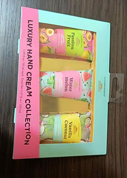 Photo of free 3 gifts (Wycombe Marsh HP11) #1