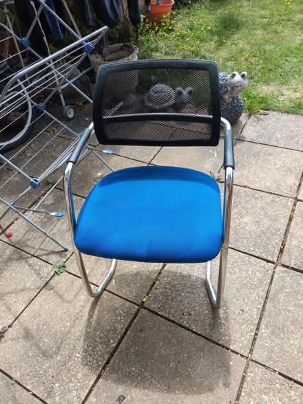 Photo of free 4 x chairs (Goffs Oak EN7) #1