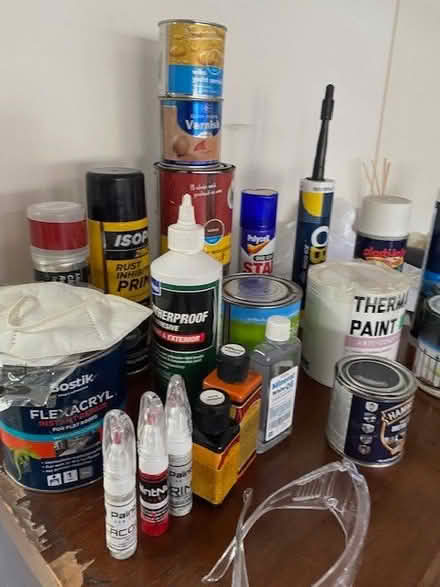 Photo of free DIY products, varnishes, caulk, enamel primer etc (Kingston KT1) #2