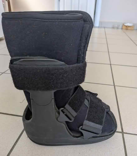 Photo of free Orthopaedic Walking Boot – Small Size (Stivichall CV3) #1