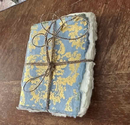 Photo of free Decorative (?) notebook (Belmont) #2