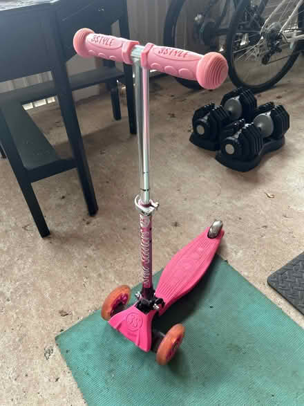 Photo of free Scooter age 4-7 (Malkins Bank CW11) #1