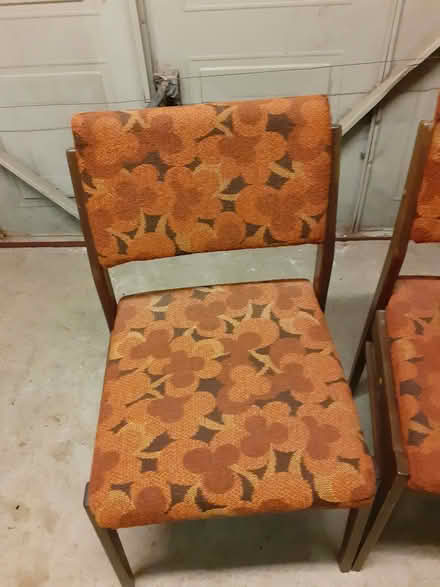 Photo of free Dining table chairs (Panmurefield DD5) #2