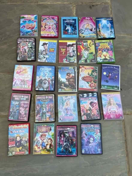 Photo of free Children’s DVD (SM4, Morden) #1