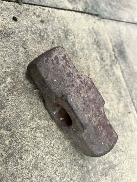Photo of free 7lb Sledge hammer head (Kelvedon Hatch CM15) #1