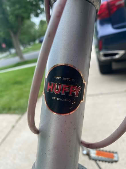 Photo of free Huffy 10-speed bike (Schaumburg) #3