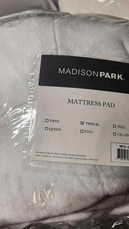 Photo of free Twin XL bedding and King duvet set (Darien) #3