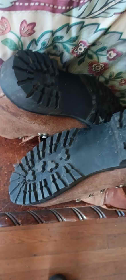 Photo of free hiking boots (melrose) #2