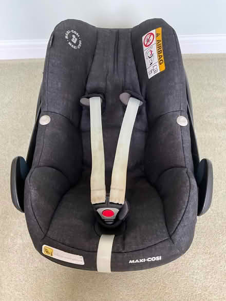 Photo of free Maxi.Cosi child’s car seat (Locks Heath SO31) #1