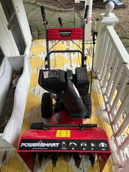 Photo of free Snow blower (Shadyside/N Oakland) #1