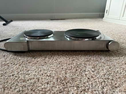 Photo of free Hot plate, electric double burner (Elkridge) #3