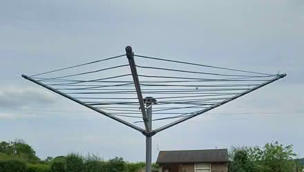 Photo of free Washing Line Carousel (Chinnor / Radnage OX39 4) #1