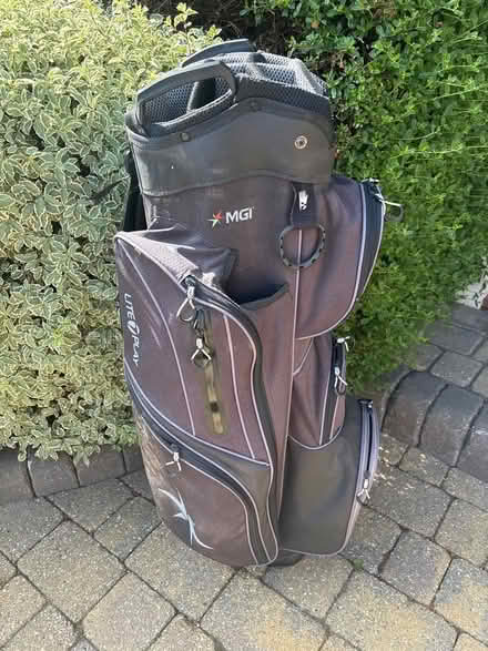 Photo of free Golf cart bag (Broomgrove TN34) #4