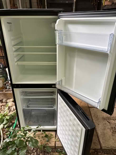 Photo of free LEC Fridge Freezer (Mongewell Wallingford OX10) #1