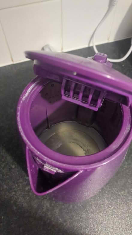 Photo of free Working kettle (Hackney E9) #2