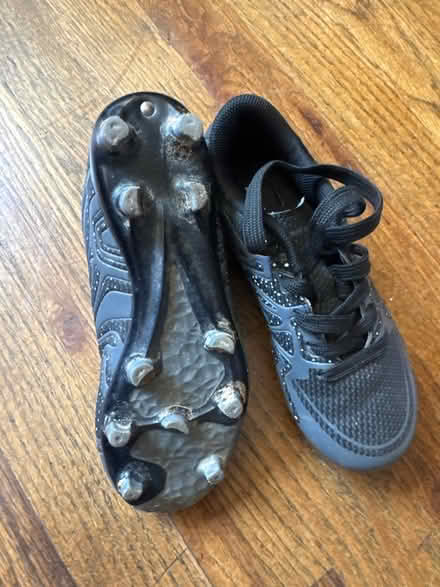 Photo of free SIZE 12 Cleats for Kids (Clason Point Bronx NY) #2