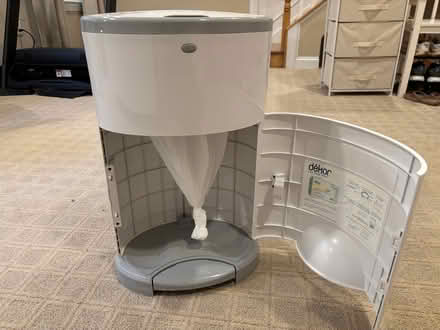 Photo of free Dekor Diaper Pail (Clarendon) #2