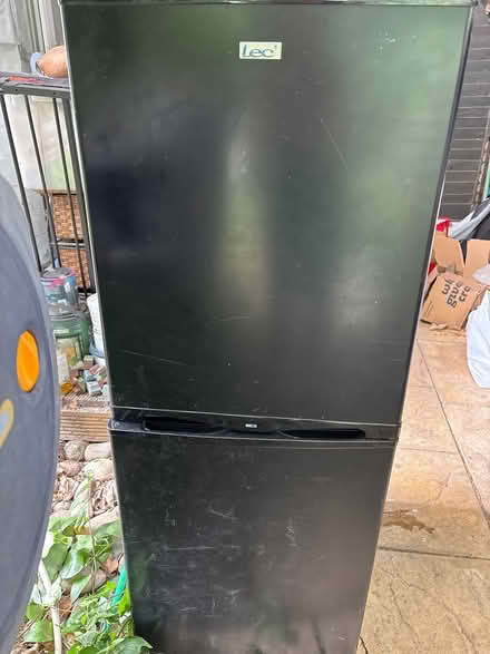 Photo of free LEC Fridge Freezer (Mongewell Wallingford OX10) #4