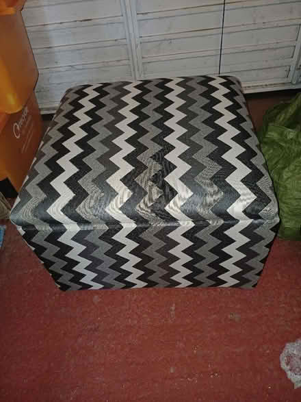 Photo of free Storage pouffe (Freshbrook SN5) #1