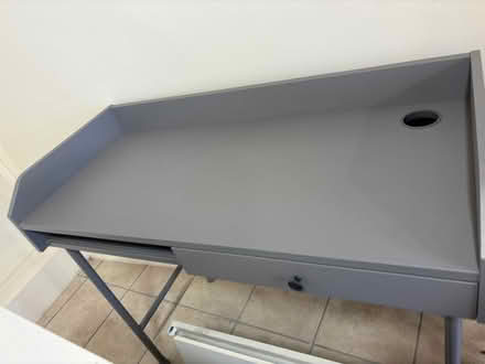Photo of free Units/tables (The crafters em) #4