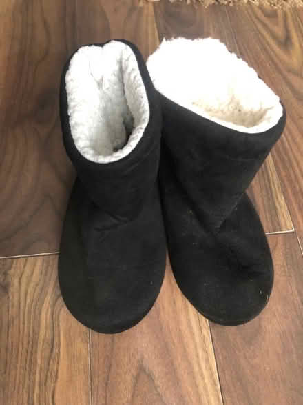 Photo of free Slipper boots size 1/2 (Latchford WA4) #1