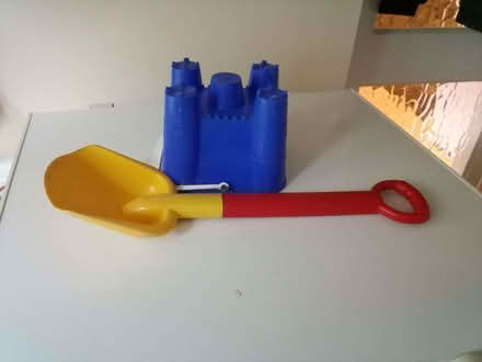 Photo of free Bucket and spade (Hog Hatch GU9) #1
