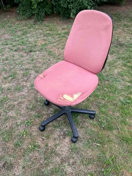 Photo of free Office chair (Send, GU23) #1