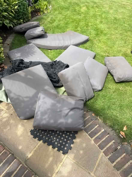 Photo of free Selection of garden sofa cushions (Horsham RH12) #1