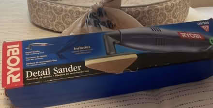 Photo of free Ryobi detail sander (Western Dearborn) #1