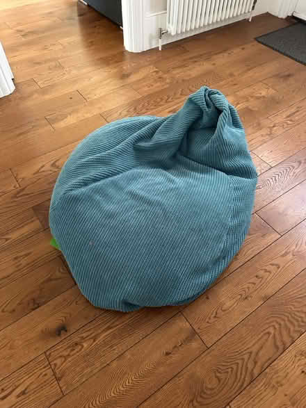Photo of free Blue beanbag (Finchley) #1