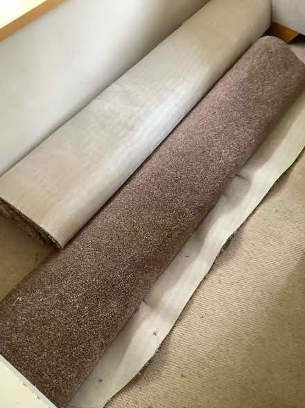 Photo of free Good quality off cuts carpet (B61 Bournheath) #2