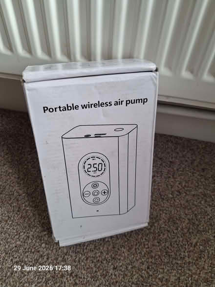 Photo of free Portable motorised bike pump (Woodlands TW7) #1