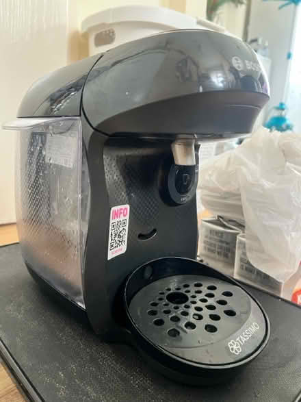 Photo of free Tassimo coffee machine (St Albans AL4) #2