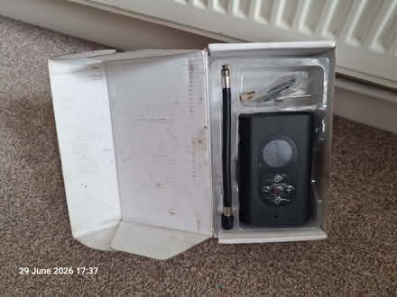 Photo of free Portable motorised bike pump (Woodlands TW7) #2