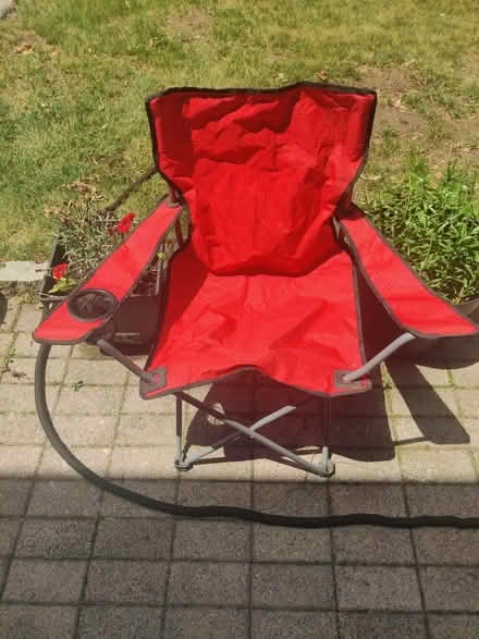 Photo of free Sports chair (Hawthorne) #1