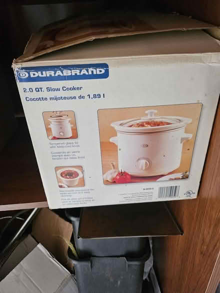 Photo of free Slow Cooker 2qt (Downtown Toronto) #1
