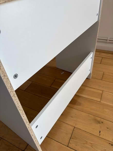 Photo of free Desk (Clapham) #4