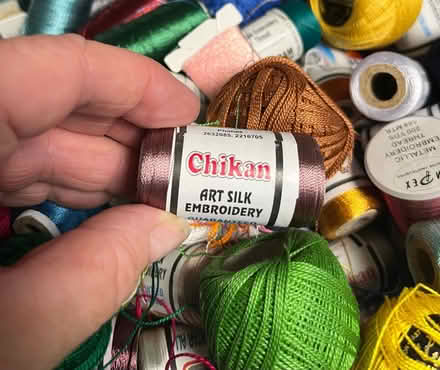 Photo of free Thread (Hoxton) #2