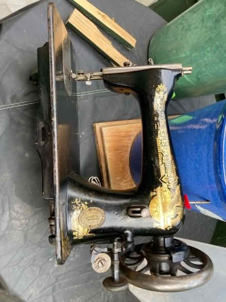 Photo of free Singer sewing machine (Letchworth wilbury) #1