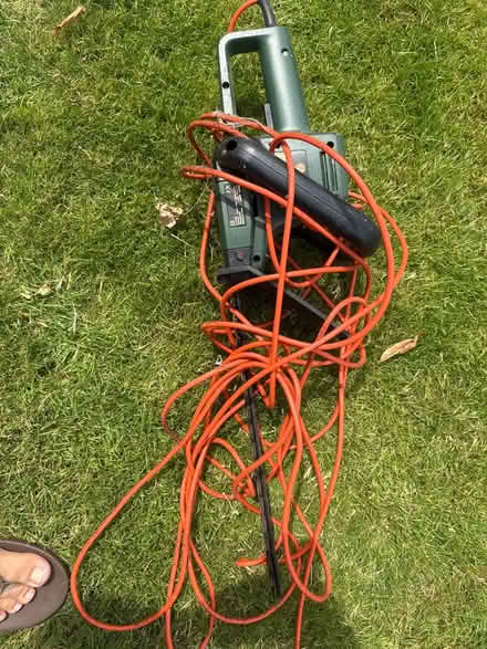 Photo of free Black and Decker hedge trimmer (Horsham RH12) #1